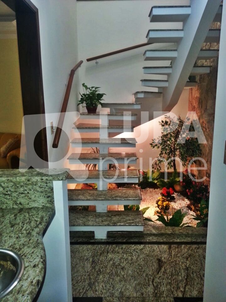 sobrado-venda-sao-paulo-vila-medeiros-3dormitorios-1suite-2vagas-219m2-LM30216