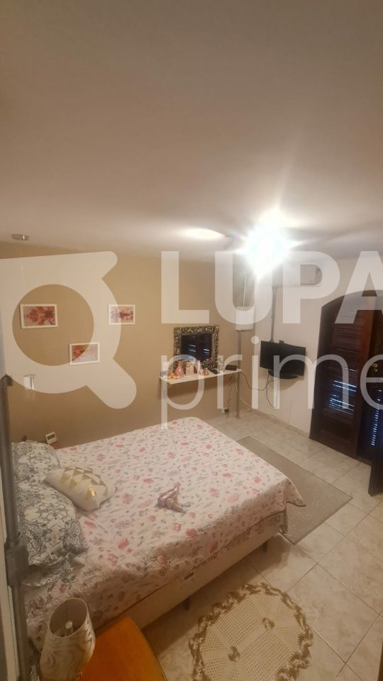 sobrado-venda-sao-paulo-vila-rosa-2dormitorios-2suites-2vagas-198m2-LM30224