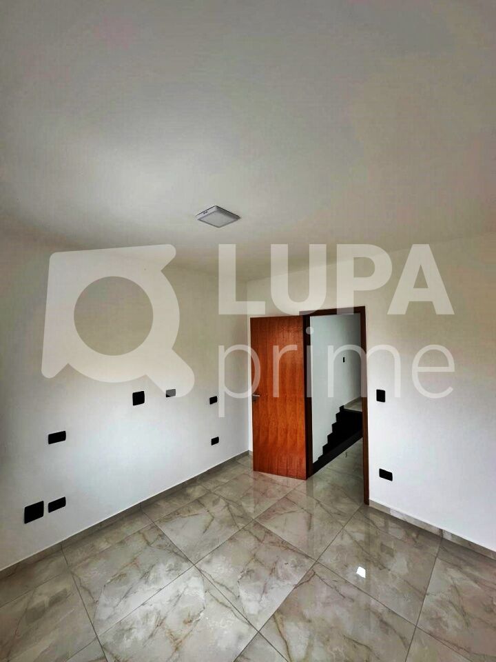 sobrado-venda-sao-paulo-vila-formosa-3dormitorios-1suite-2vagas-100m2-LM30240