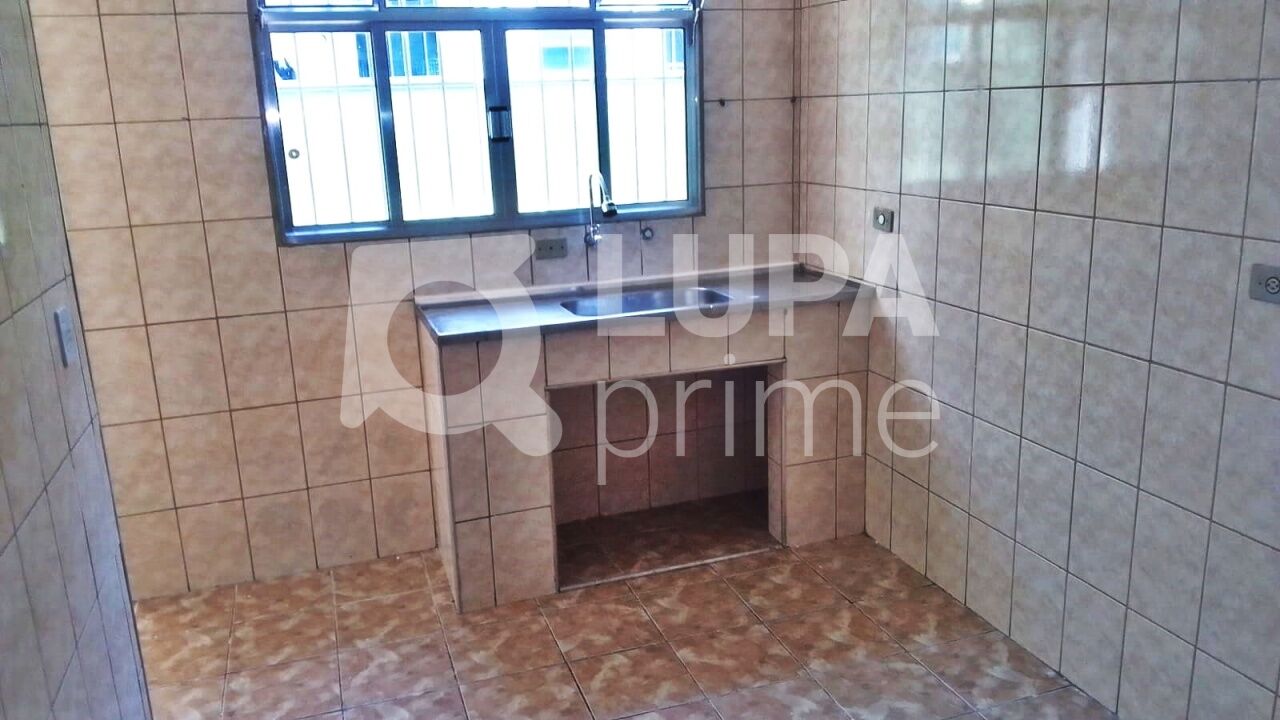 Casa, 1 quarto, 35 m² - Foto 2
