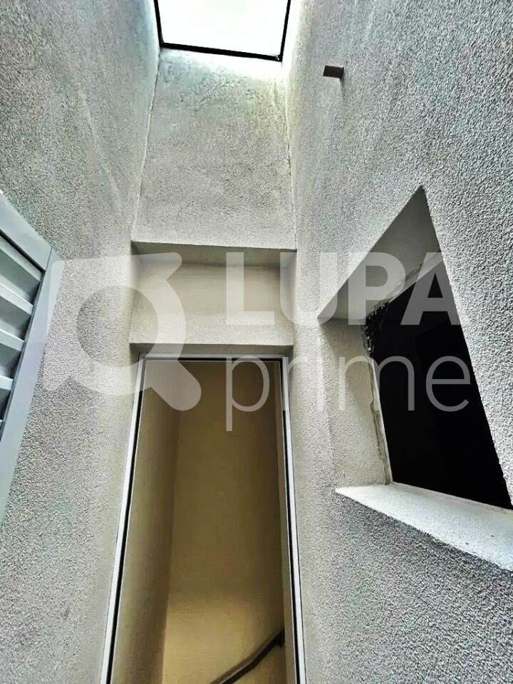 sobrado-venda-sao-paulo-agua-fria-3dormitorios-3suites-2vagas-87m2-LM30249