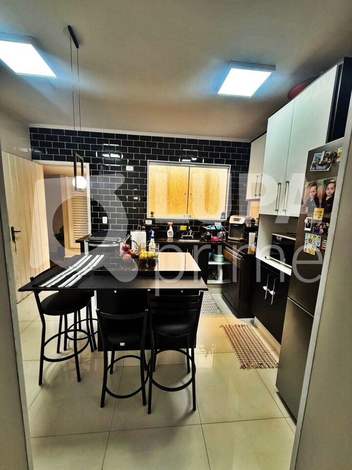 Casa, 3 quartos, 203 m² - Foto 12