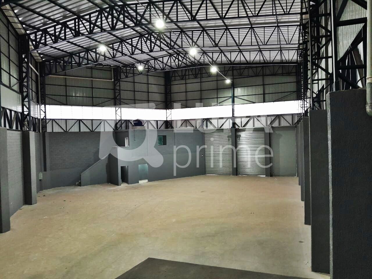 Depósito-Galpão, 820 m² - Foto 1