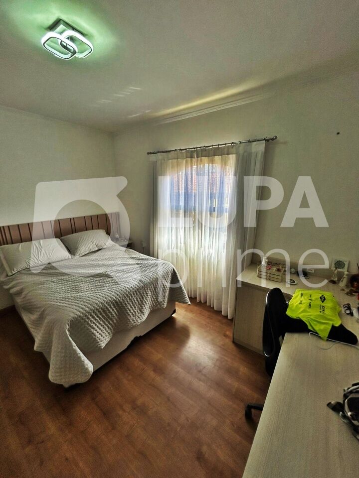 sobrado-venda-sao-paulo-parque-novo-mundo-2dormitorios-1suite-2vagas-121m2-LM30325