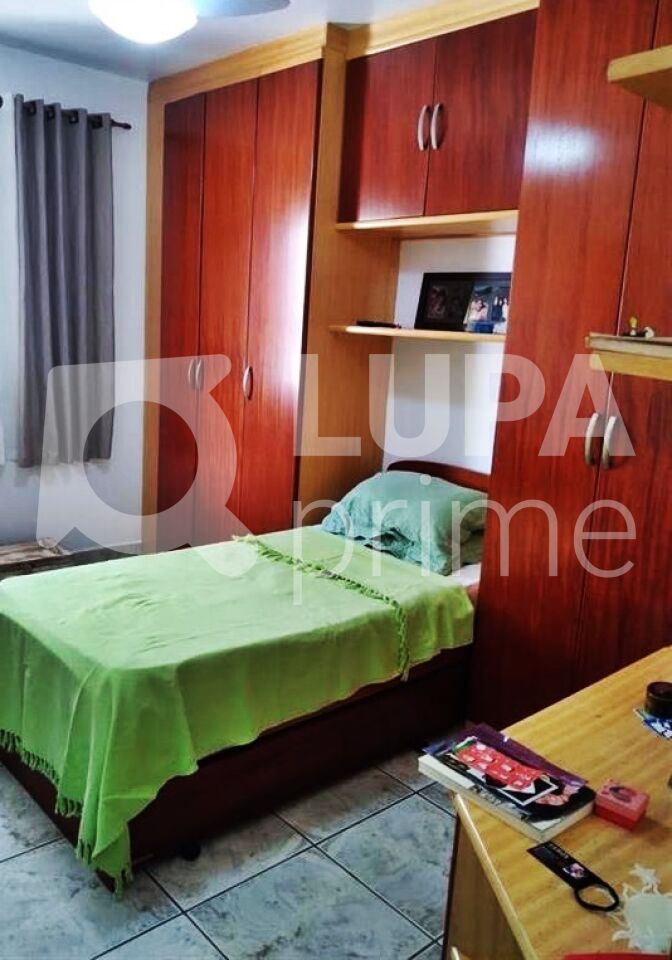 Casa, 3 quartos, 141 m² - Foto 4