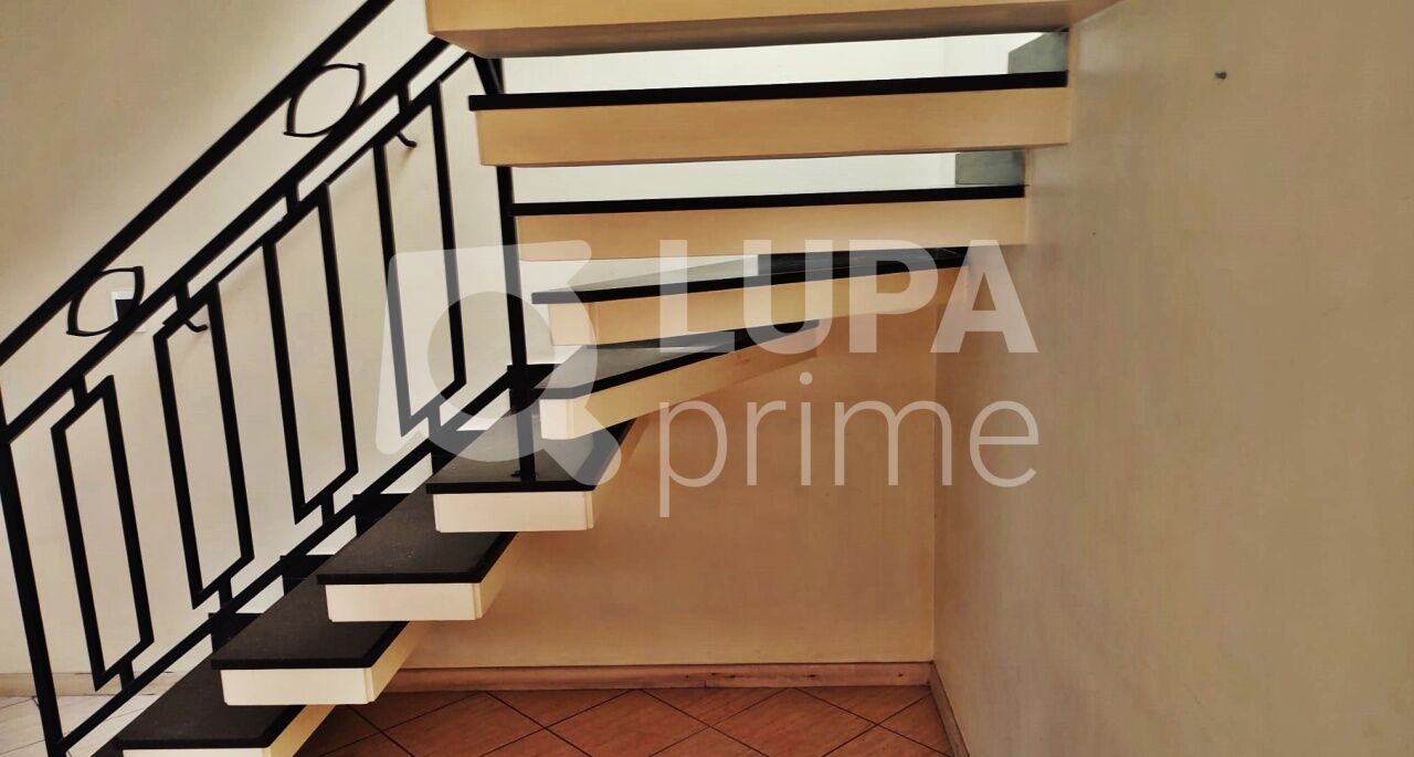 Casa, 5 quartos, 155 m² - Foto 3