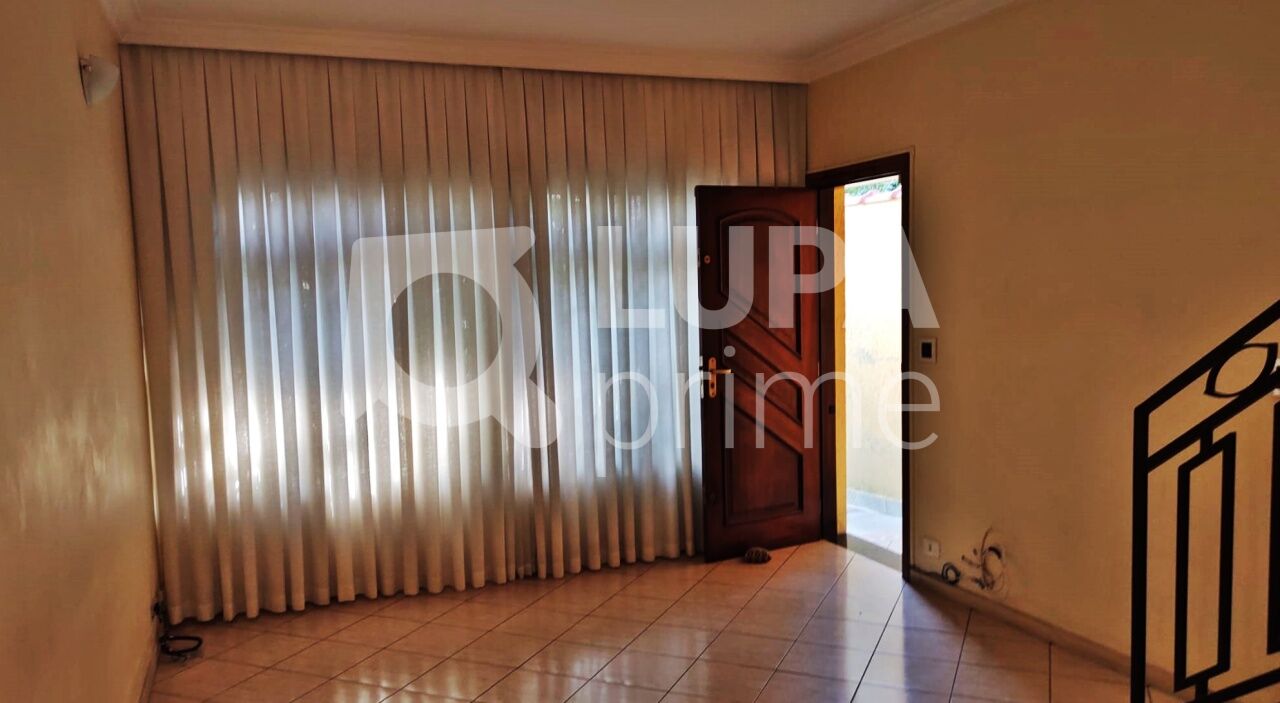 Casa, 5 quartos, 155 m² - Foto 1