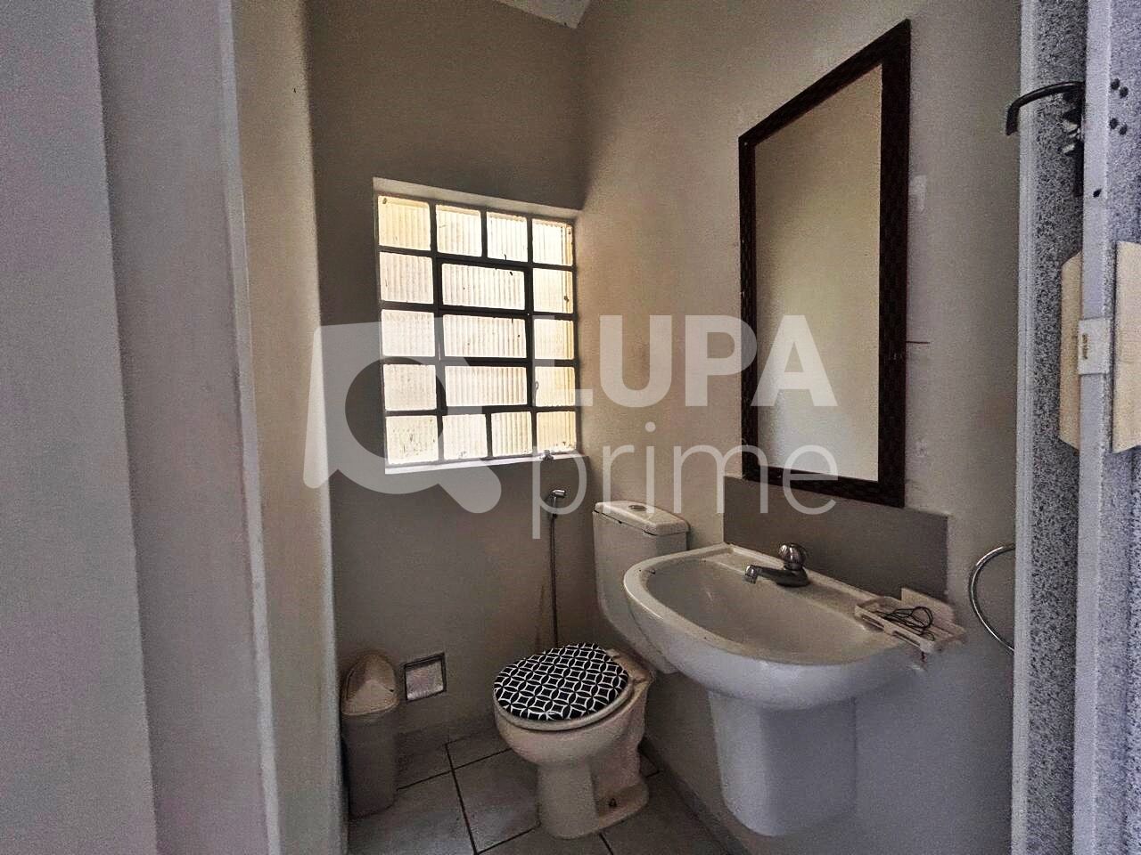 galpao-locacao-sao-paulo-parada-inglesa-10vagas-257m2-LM30424