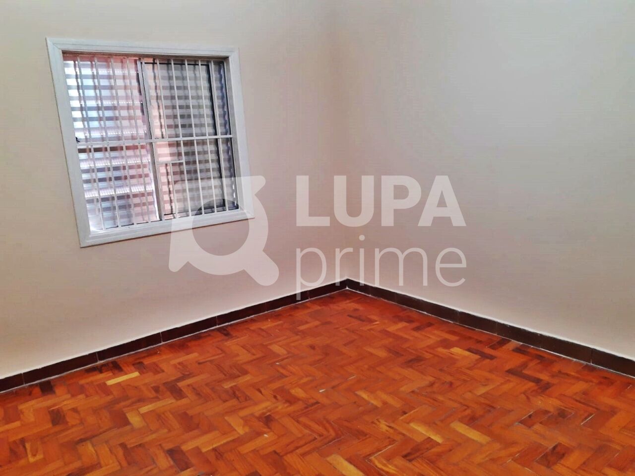 casa-terrea-locacao-sao-paulo-vila-maria-alta-2dormitorios-1suite-8vagas-200m2-LM30449