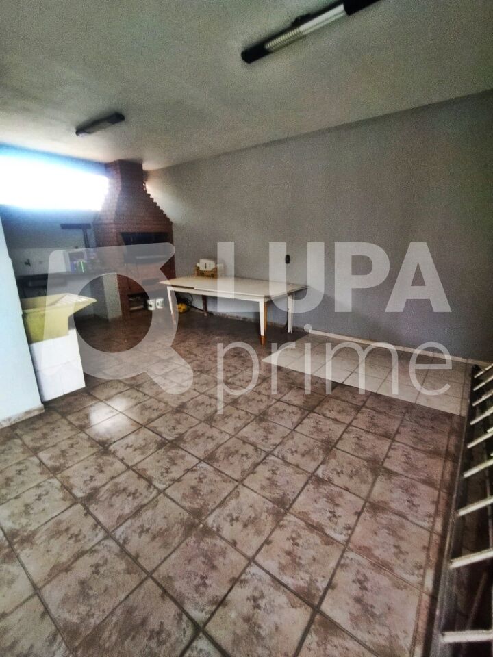 sobrado-venda-sao-paulo-bras-3dormitorios-1suite-5vagas-180m2-LM30524