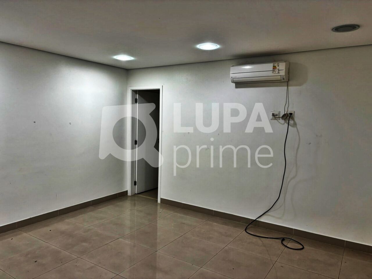 galpao-venda-sao-paulo-cambuci-805m2-LM30558