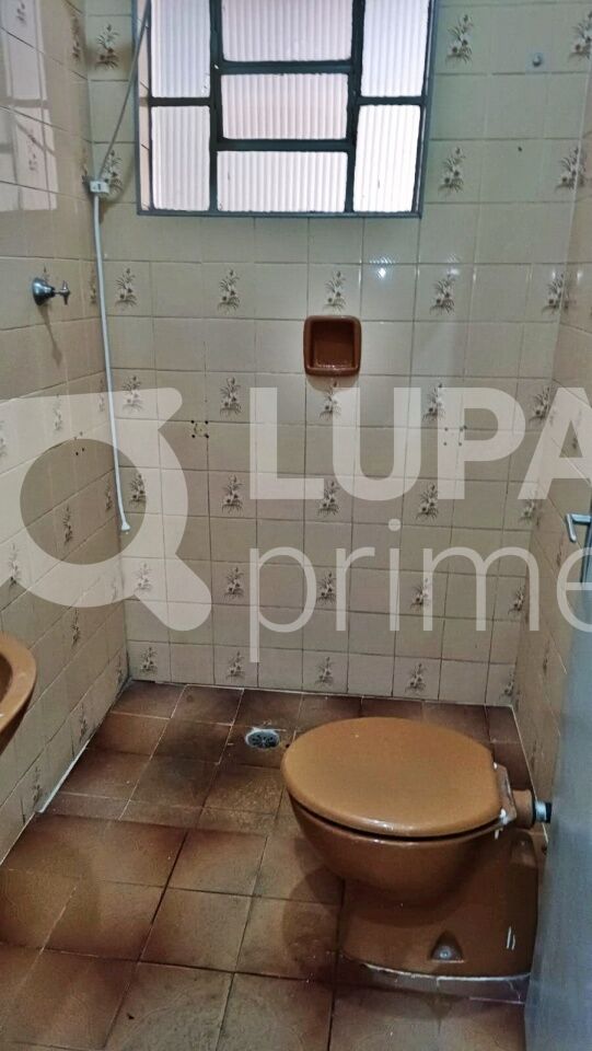 casa-terrea-locacao-sao-paulo-jardim-guanca-2dormitorios-1suite-2vagas-55m2-LM30588