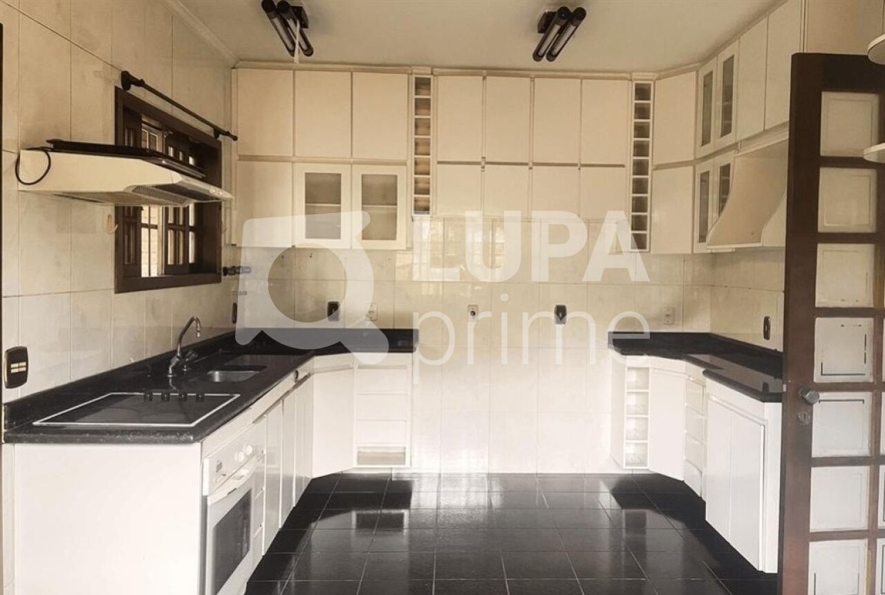 Casa, 3 quartos, 168 m² - Foto 3