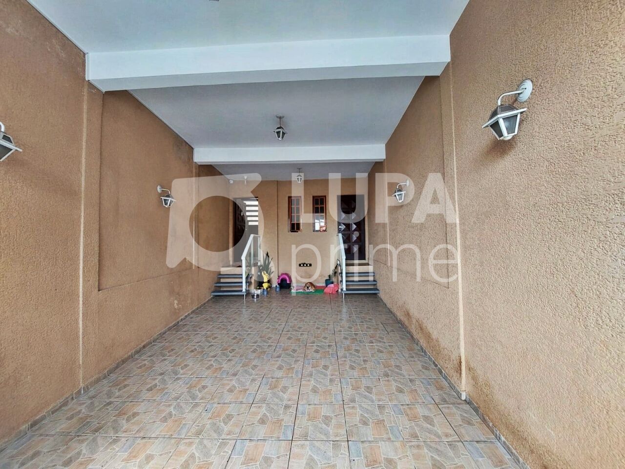 Casa, 5 quartos, 163 m² - Foto 2