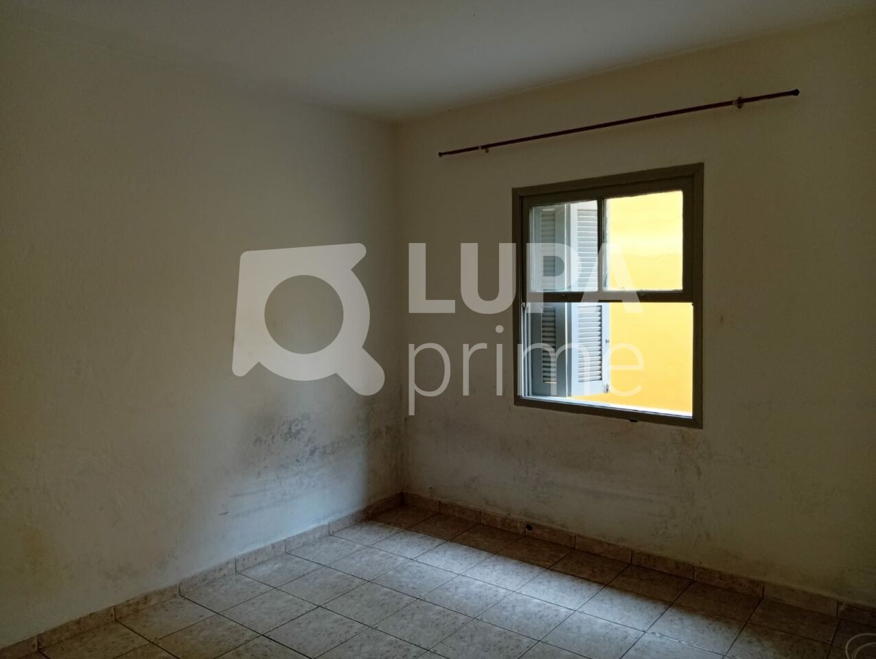 Casa, 1 quarto, 30 m² - Foto 2