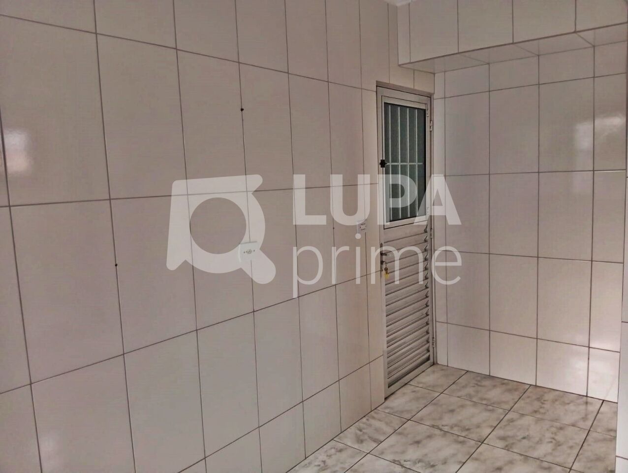 Casa, 1 quarto, 40 m² - Foto 1