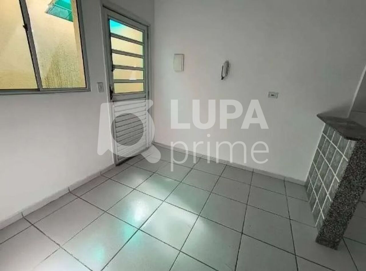 Apartamento, 1 quarto, 30 m² - Foto 1