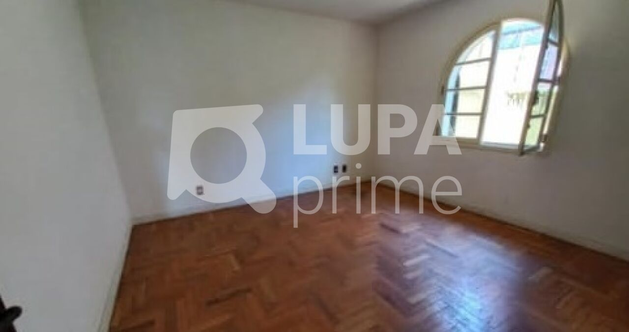 sobrado-venda-sao-paulo-fazenda-morumbi-4dormitorios-4suites-6vagas-504m2-LM30726