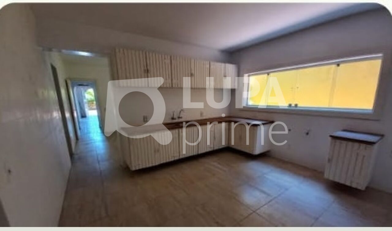 sobrado-venda-sao-paulo-fazenda-morumbi-4dormitorios-4suites-6vagas-504m2-LM30726