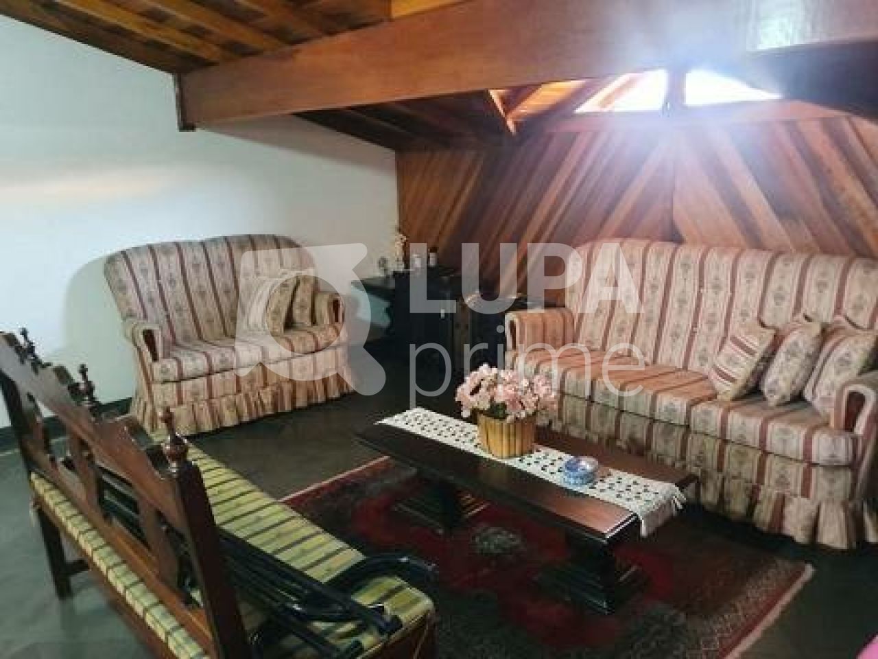 casa-terrea-venda-sao-paulo-vila-guilherme-2dormitorios-1suite-2vagas-130m2-LM368