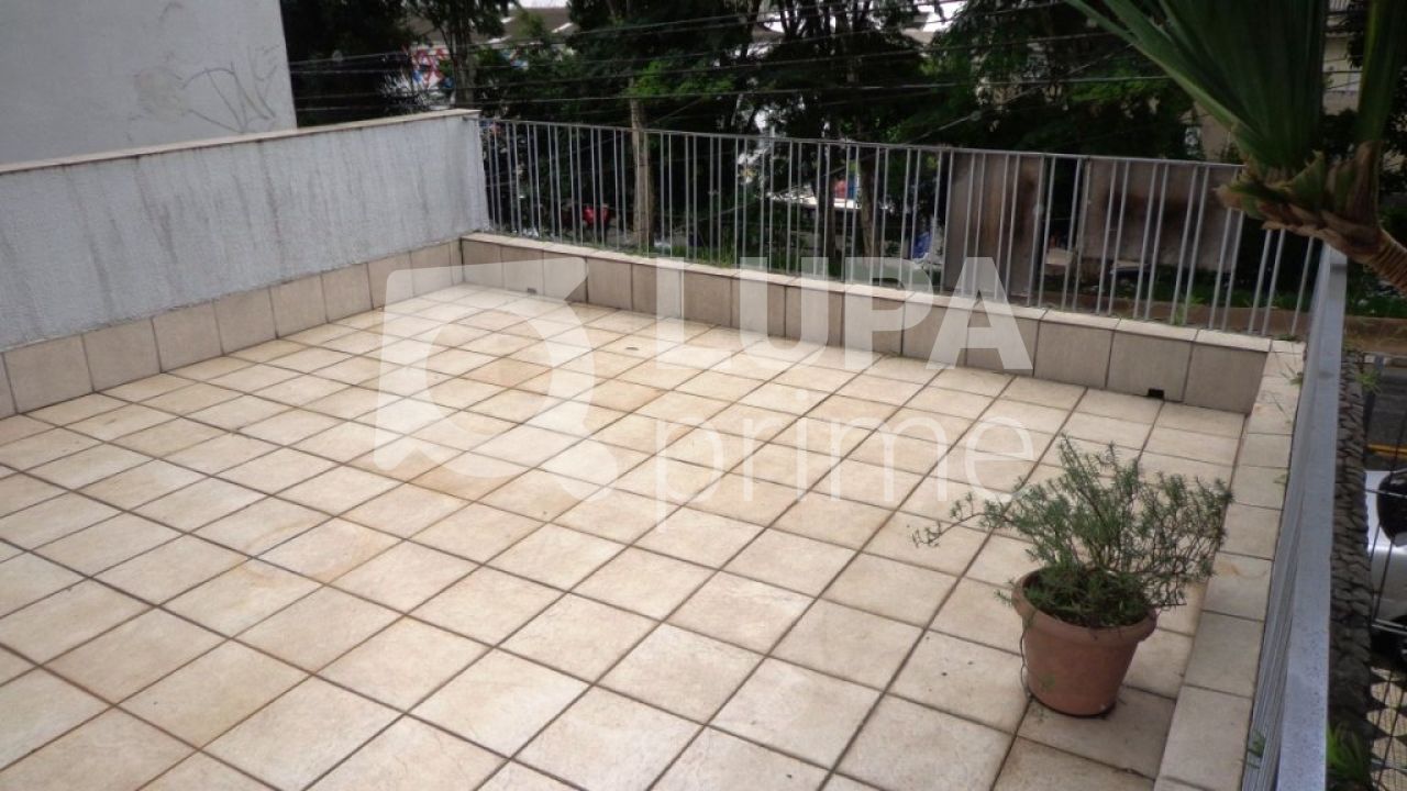 sobrado-venda-sao-paulo-vila-maria-alta-2dormitorios-1suite-1vaga-250m2-LM4530