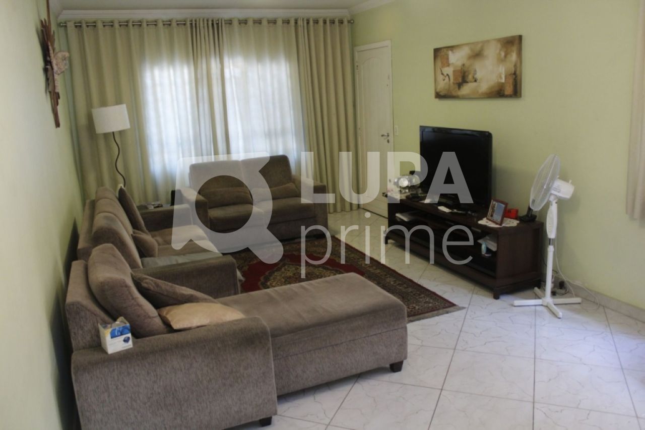 Casa à venda com 3 quartos, 180m² - Foto 3