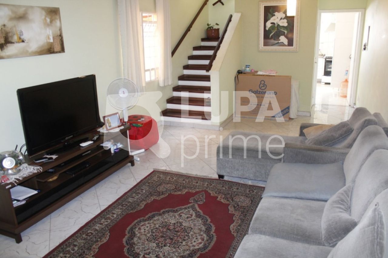 Casa à venda com 3 quartos, 180m² - Foto 20