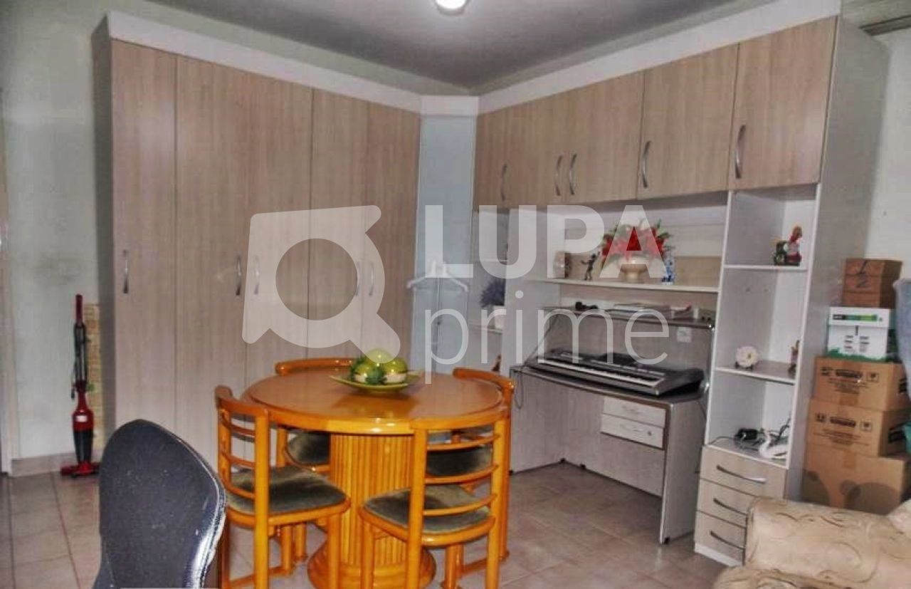 sobrado-venda-sao-paulo-vila-ede-3dormitorios-3vagas-200m2-LM7379