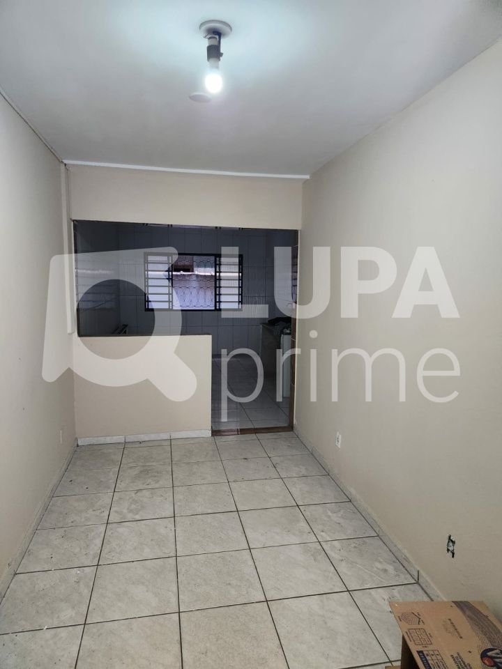 sobrado-venda-sao-paulo-parque-ramos-freitas-5dormitorios-2suites-4vagas-834m2-LM871