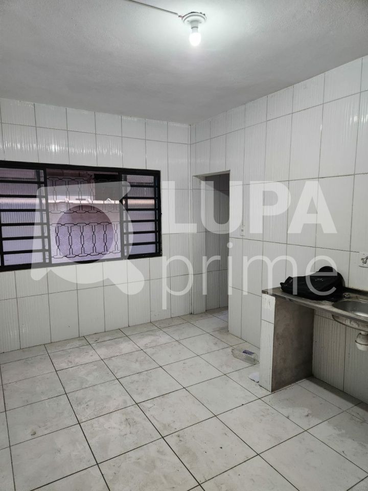 sobrado-venda-sao-paulo-parque-ramos-freitas-5dormitorios-2suites-4vagas-834m2-LM871