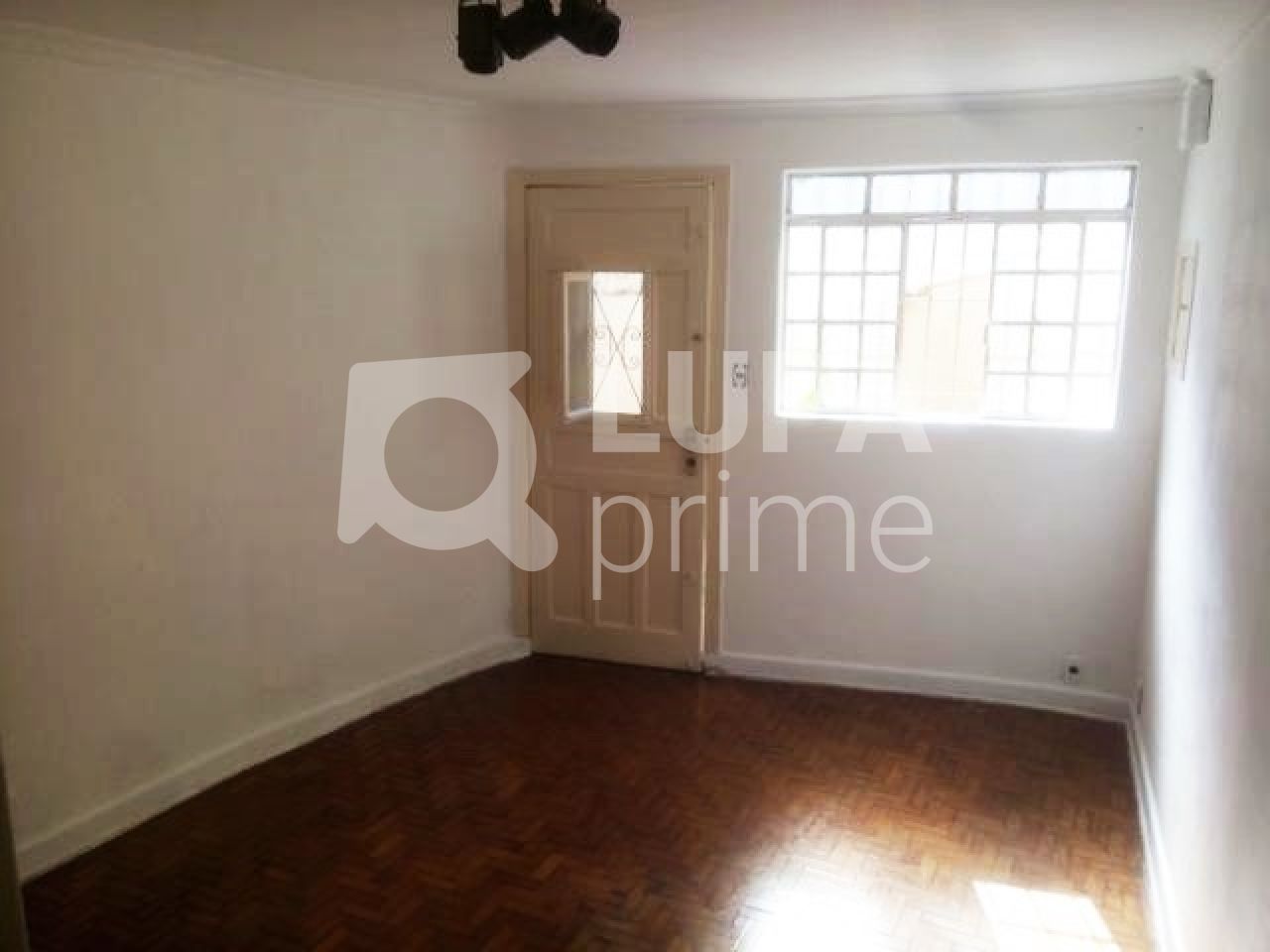 Casa, 2 quartos, 75 m² - Foto 1