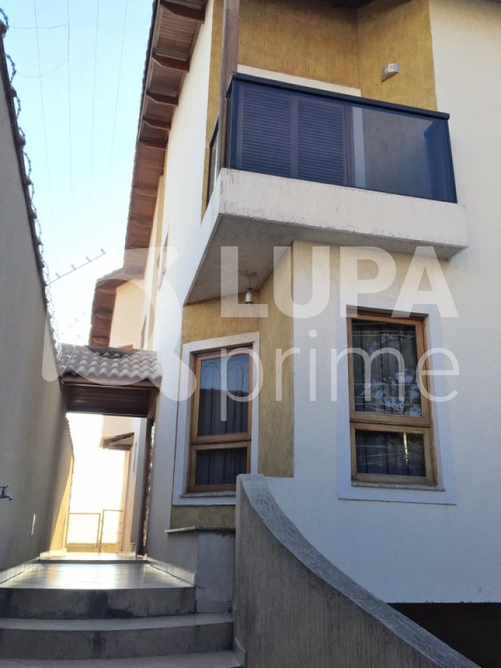 sobrado-venda-guarulhos-jardim-sao-ricardo-3dormitorios-3suites-5vagas-180m2-LS10258