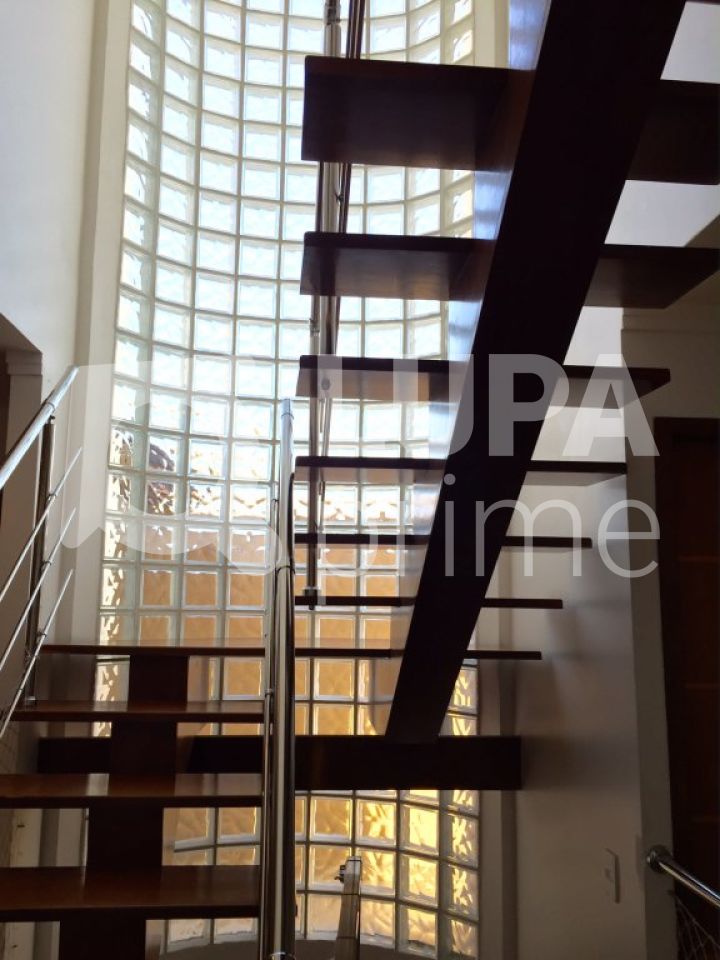 sobrado-venda-guarulhos-jardim-sao-ricardo-3dormitorios-3suites-5vagas-180m2-LS10258