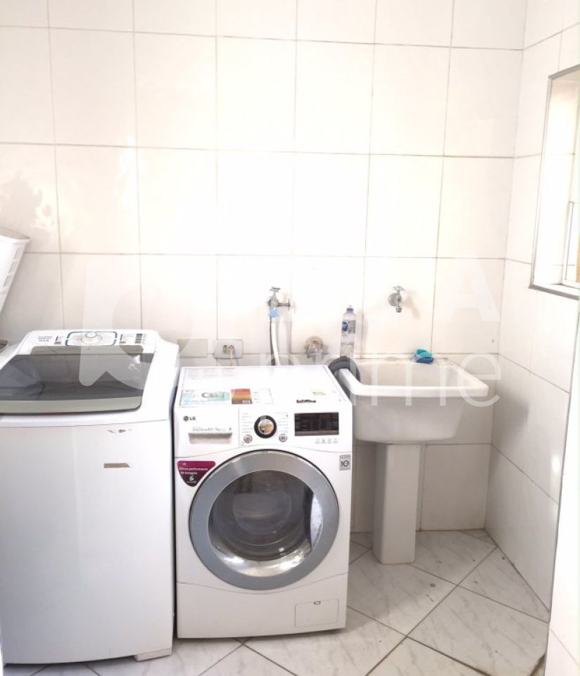 sobrado-venda-guarulhos-jardim-sao-ricardo-3dormitorios-3suites-5vagas-180m2-LS10258