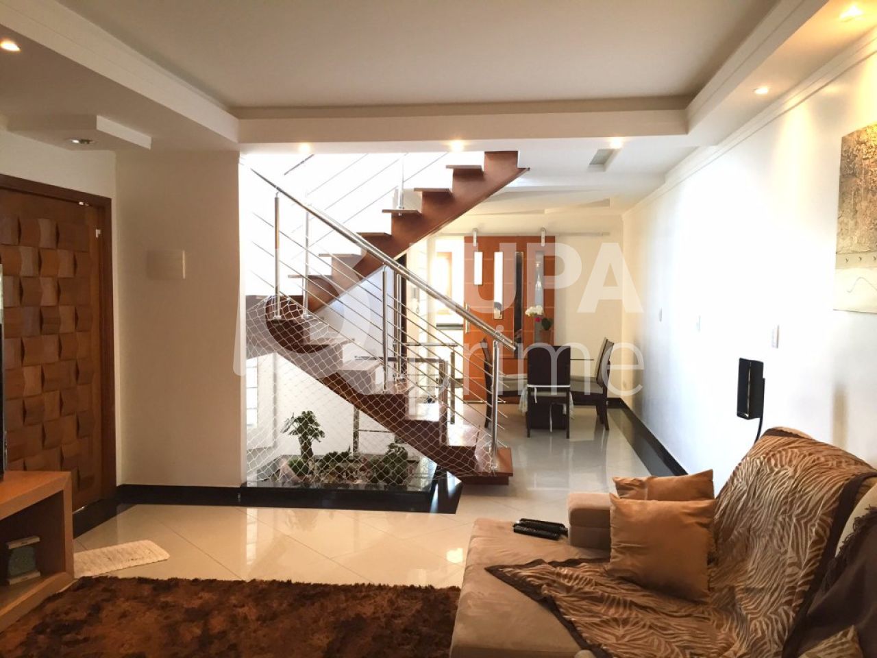 sobrado-venda-guarulhos-jardim-sao-ricardo-3dormitorios-3suites-5vagas-180m2-LS10258