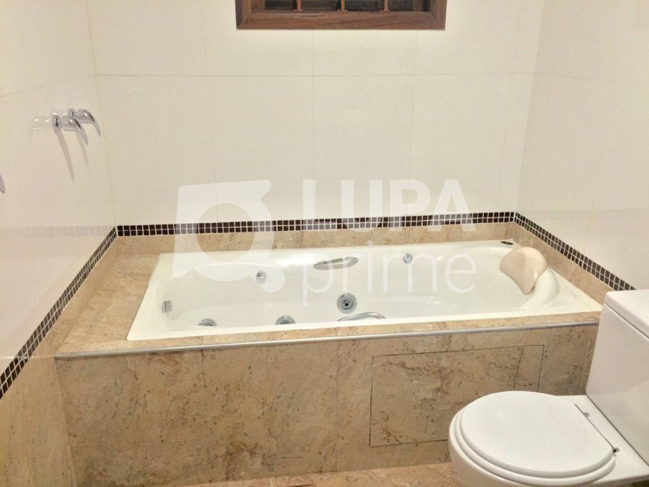 sobrado-venda-guarulhos-jardim-sao-ricardo-3dormitorios-3suites-5vagas-180m2-LS10258