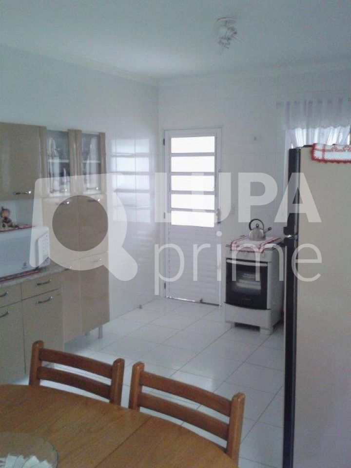 sobrado-venda-sao-paulo-vila-pita-3dormitorios-3suites-2vagas-145m2-LS10296