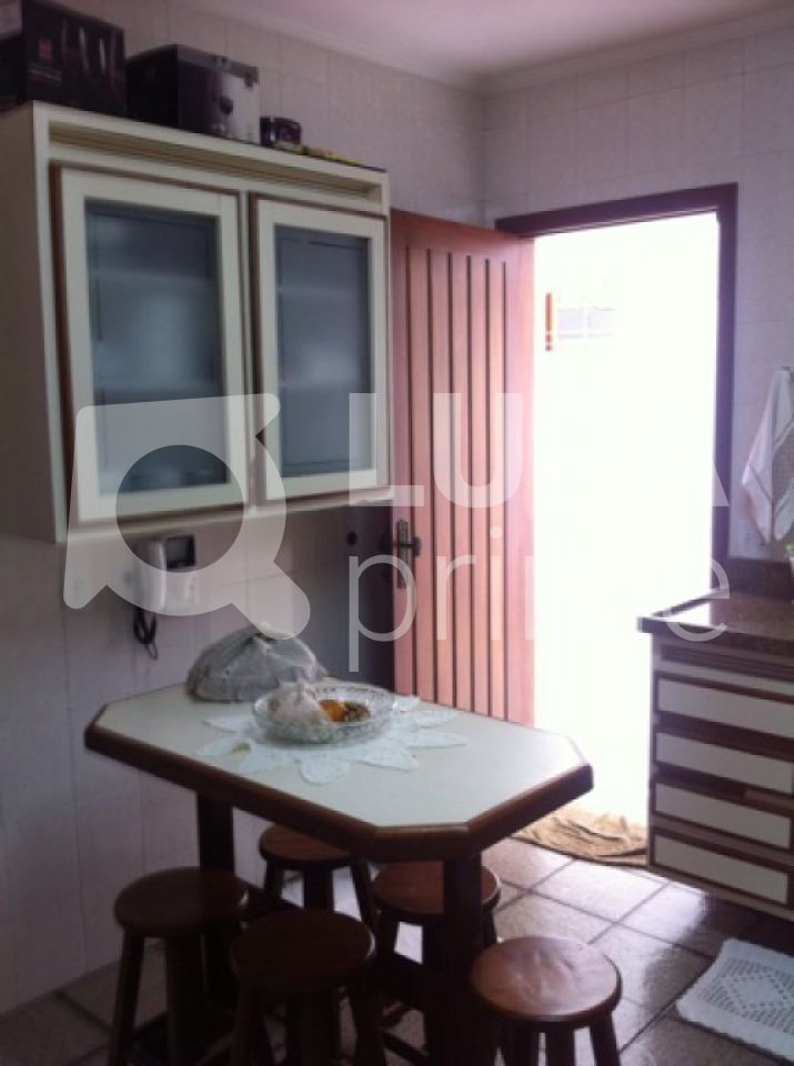 casa-terrea-venda-sao-paulo-jardim-virginia-bianca-3dormitorios-1suite-5vagas-300m2-LS10777