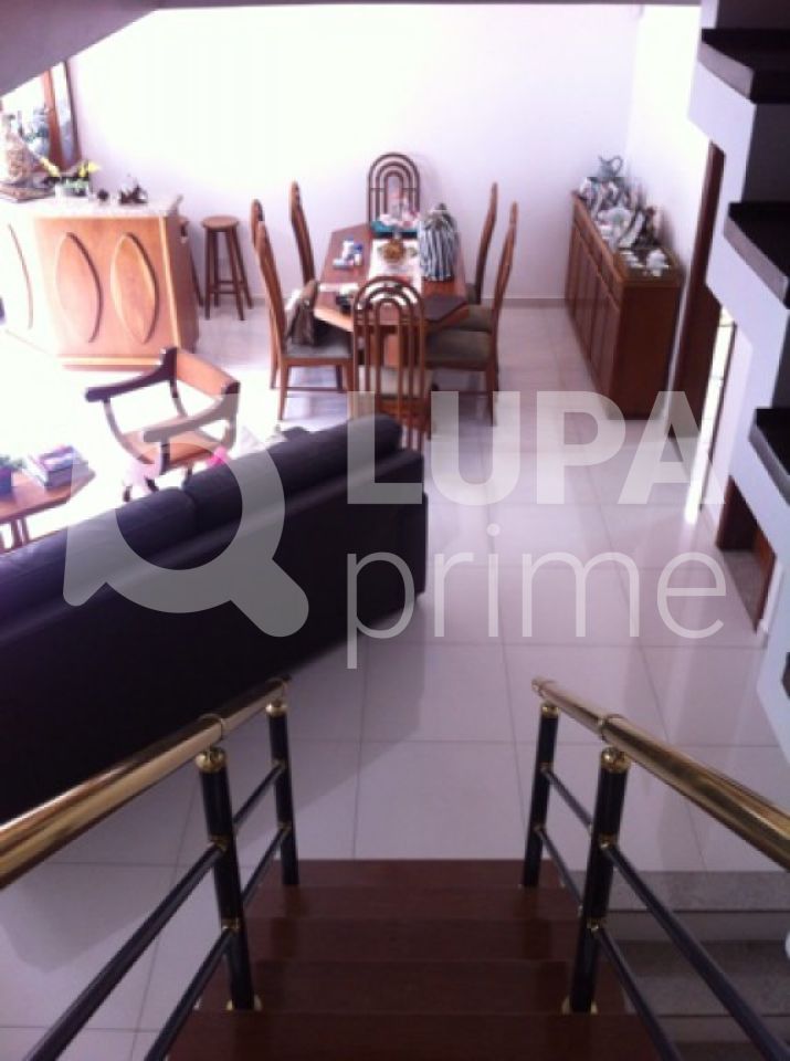 casa-terrea-venda-sao-paulo-jardim-virginia-bianca-3dormitorios-1suite-5vagas-300m2-LS10777