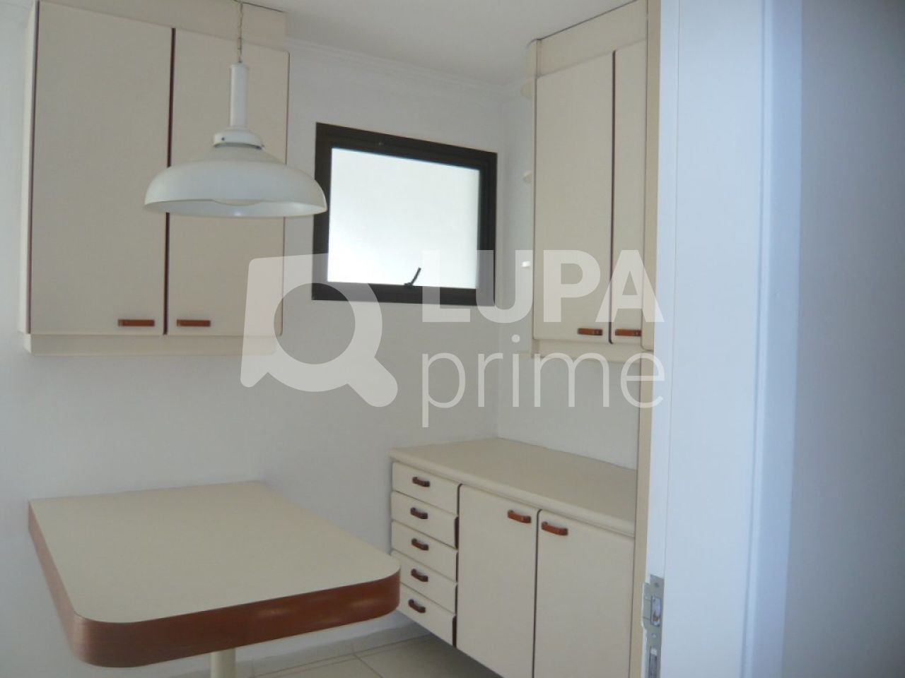 apartamento-venda-sao-paulo-vila-suzana-3dormitorios-1suite-2vagas-186m2-LS10812
