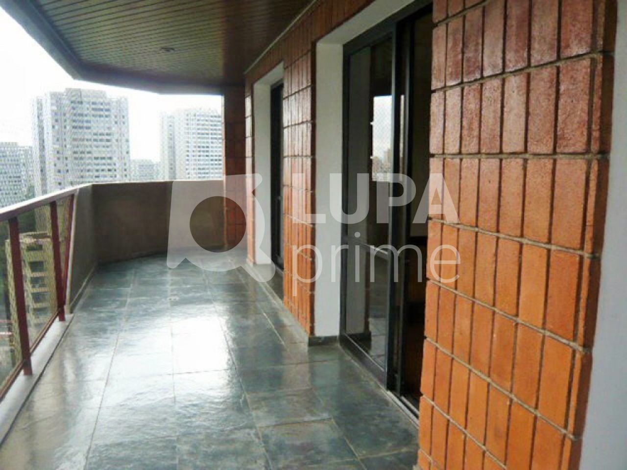 apartamento-venda-sao-paulo-vila-suzana-3dormitorios-1suite-2vagas-186m2-LS10812