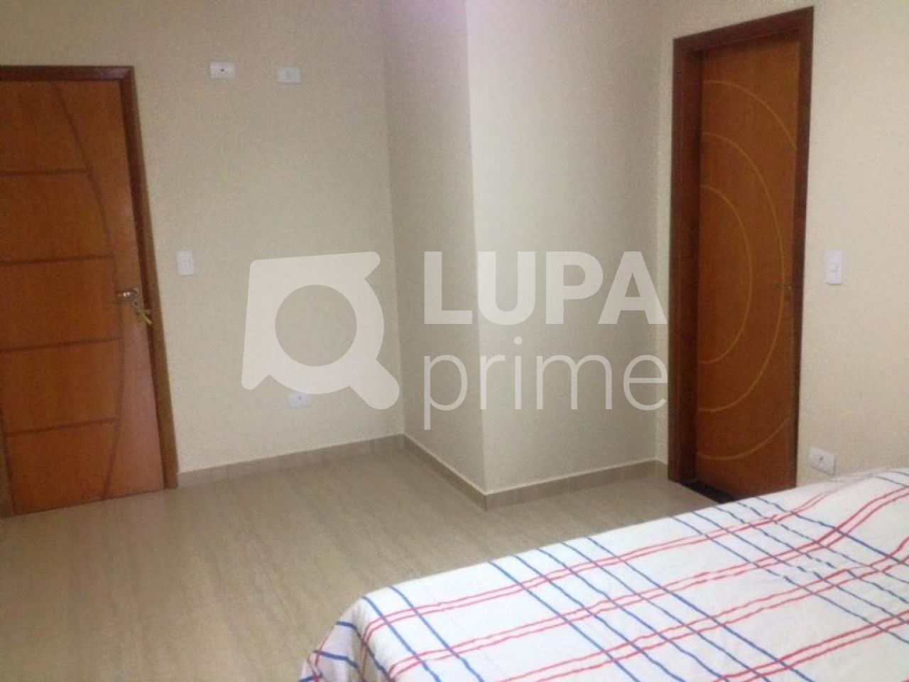 sobrado-venda-sao-paulo-parque-vitoria-3dormitorios-3suites-2vagas-125m2-LS11388