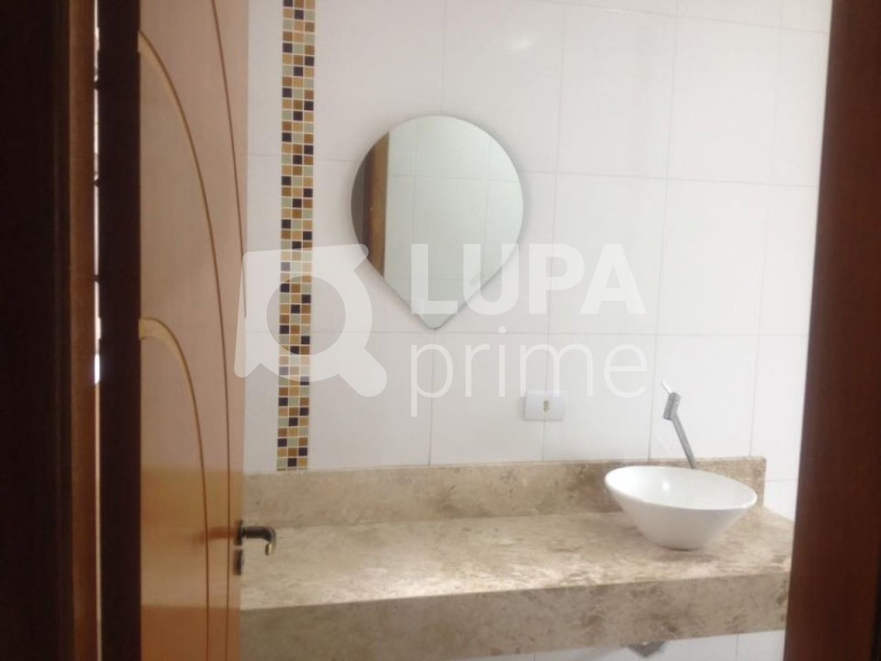 sobrado-venda-sao-paulo-parque-vitoria-3dormitorios-3suites-2vagas-125m2-LS11388