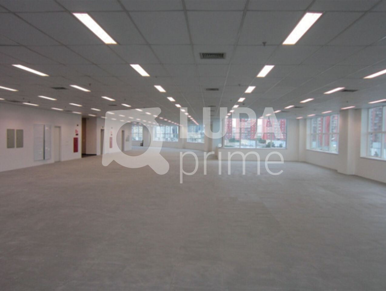 conj-comercial-locacao-sao-paulo-jardim-das-laranjeiras-20vagas-1820m2-LS11554