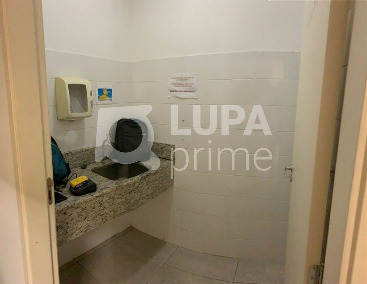 conj-comercial-locacao-sao-paulo-jardim-das-laranjeiras-20vagas-1820m2-LS11554