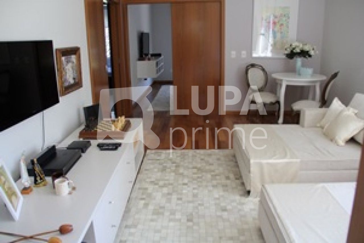 sobrado-venda-sao-paulo-vila-albertina-4dormitorios-4suites-6vagas-716m2-LS11669