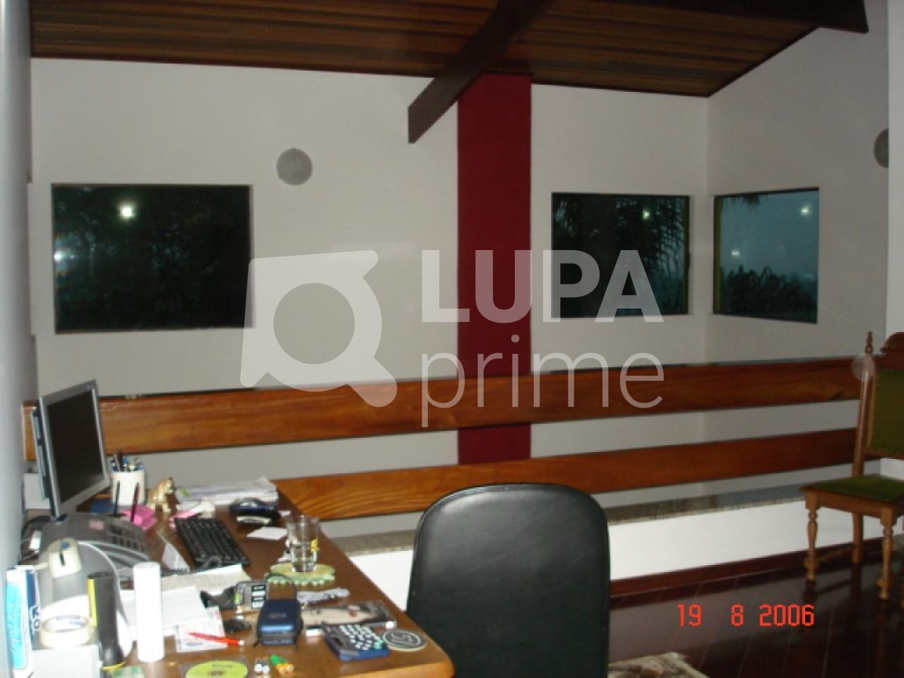sobrado-venda-sao-paulo-parque-petropolis-3dormitorios-2suites-3vagas-237m2-LS12029