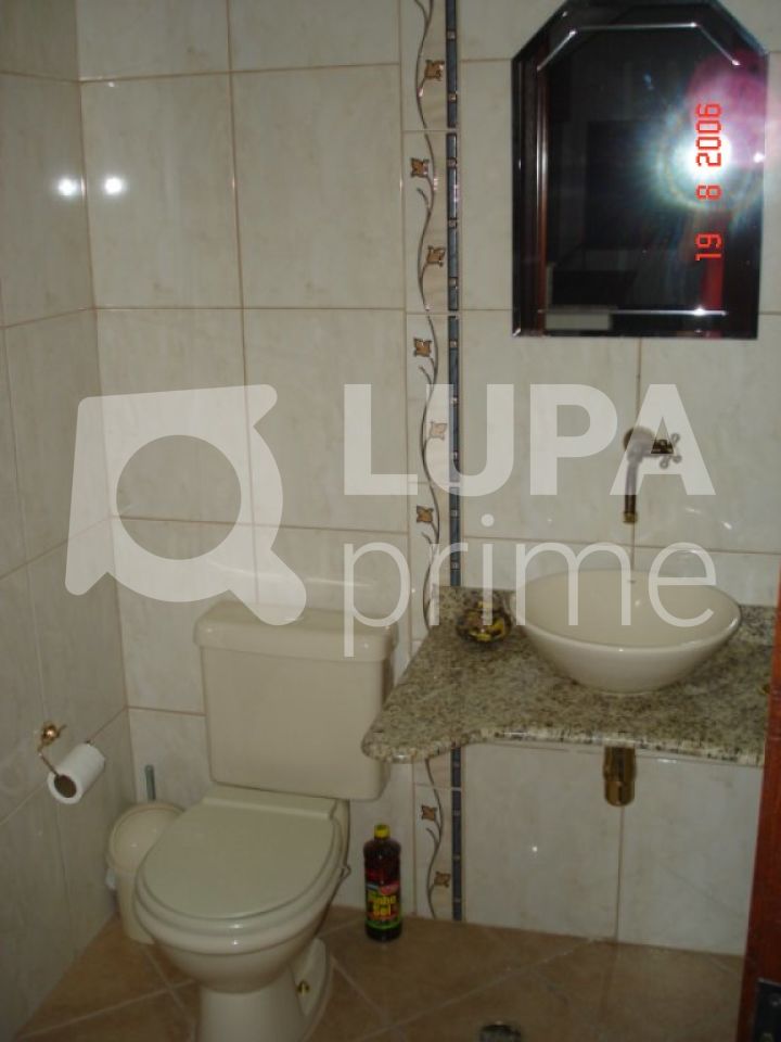 sobrado-venda-sao-paulo-parque-petropolis-3dormitorios-2suites-3vagas-237m2-LS12029