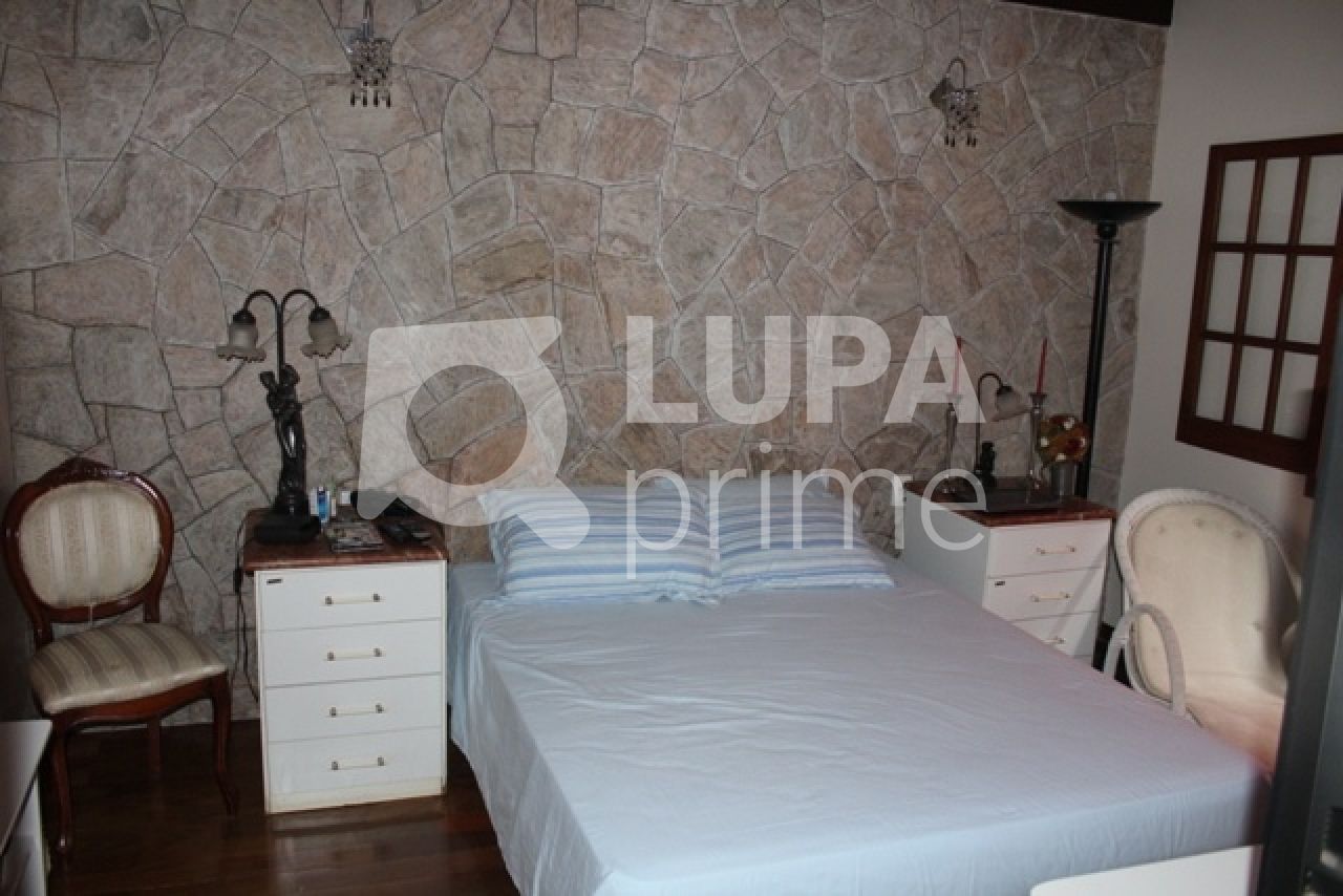 Casa, 3 quartos, 240 m² - Foto 20