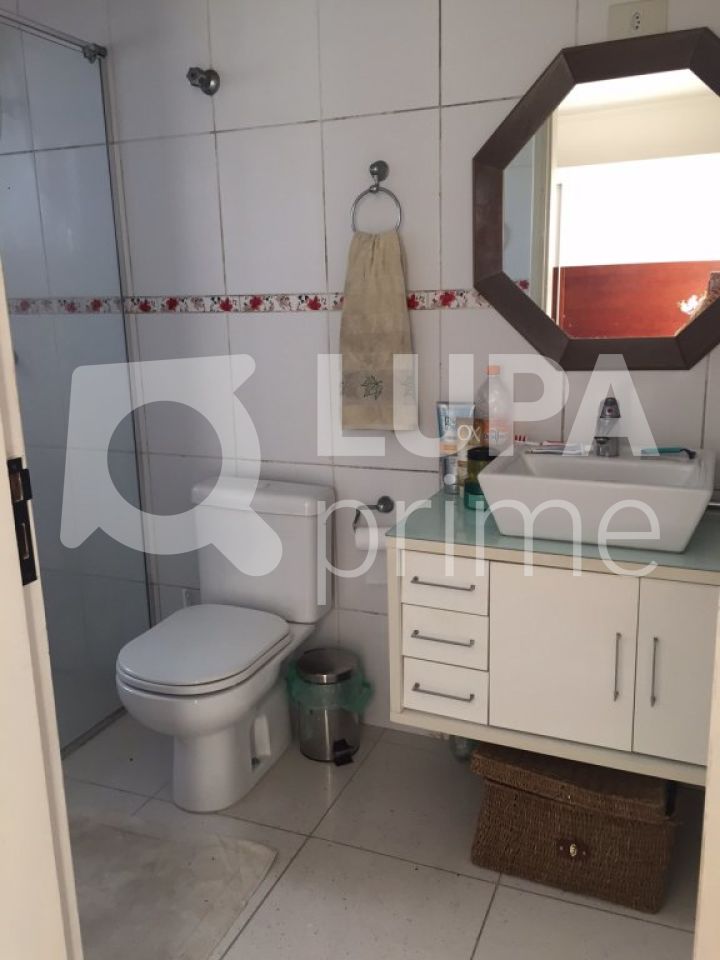 sobrado-venda-sao-paulo-vila-amalia-2dormitorios-2suites-2vagas-180m2-LS12325